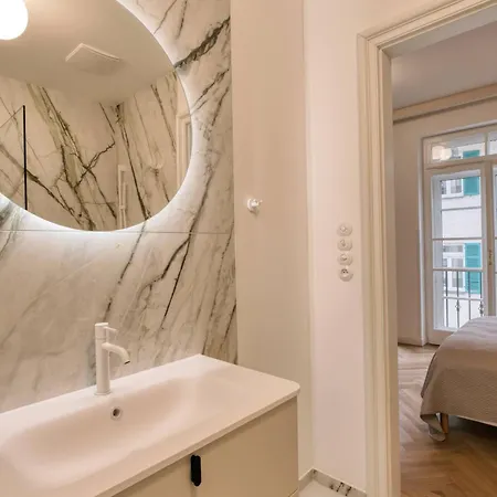 Annavila Aparthotel 4*