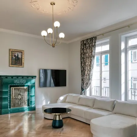 Annavila Aparthotel 4*