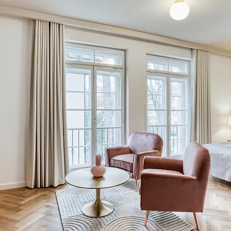 Annavila Aparthotel 4*