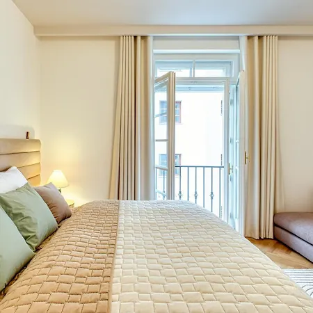 Apart Otel Annavila Piest'any