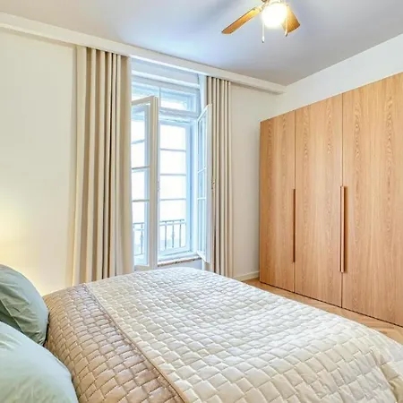 Annavila Aparthotel Piest'any