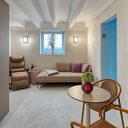 Aparthotel Annavila Piest'any